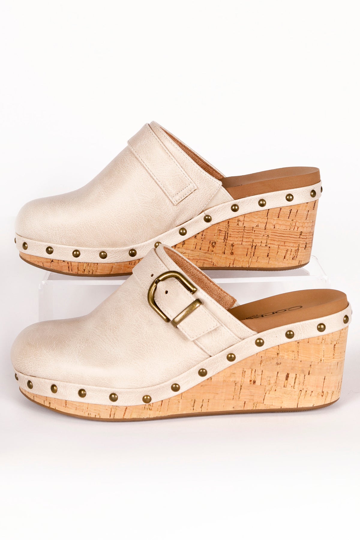 Corky&#39;s Ivory Who Knew Clogs