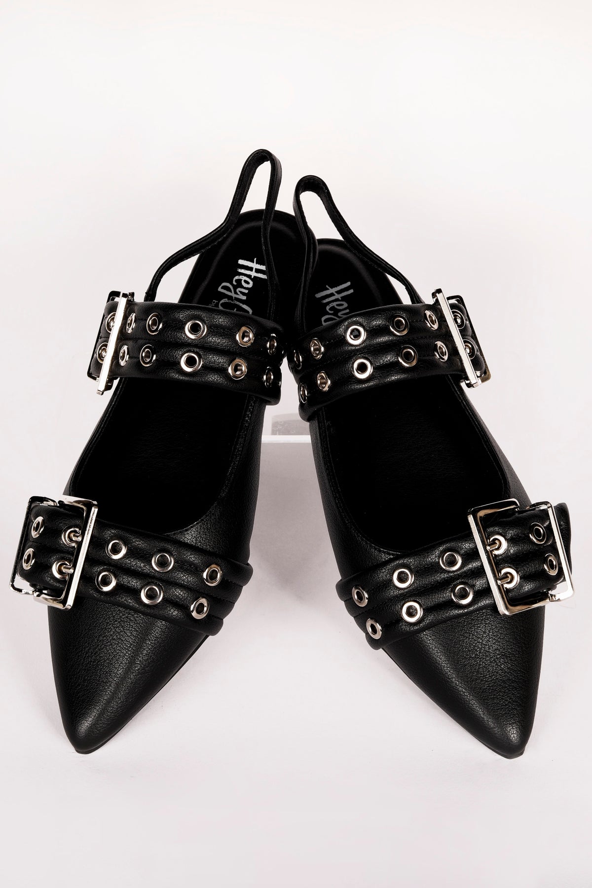 Corky&#39;s Black On the Prowl Flats