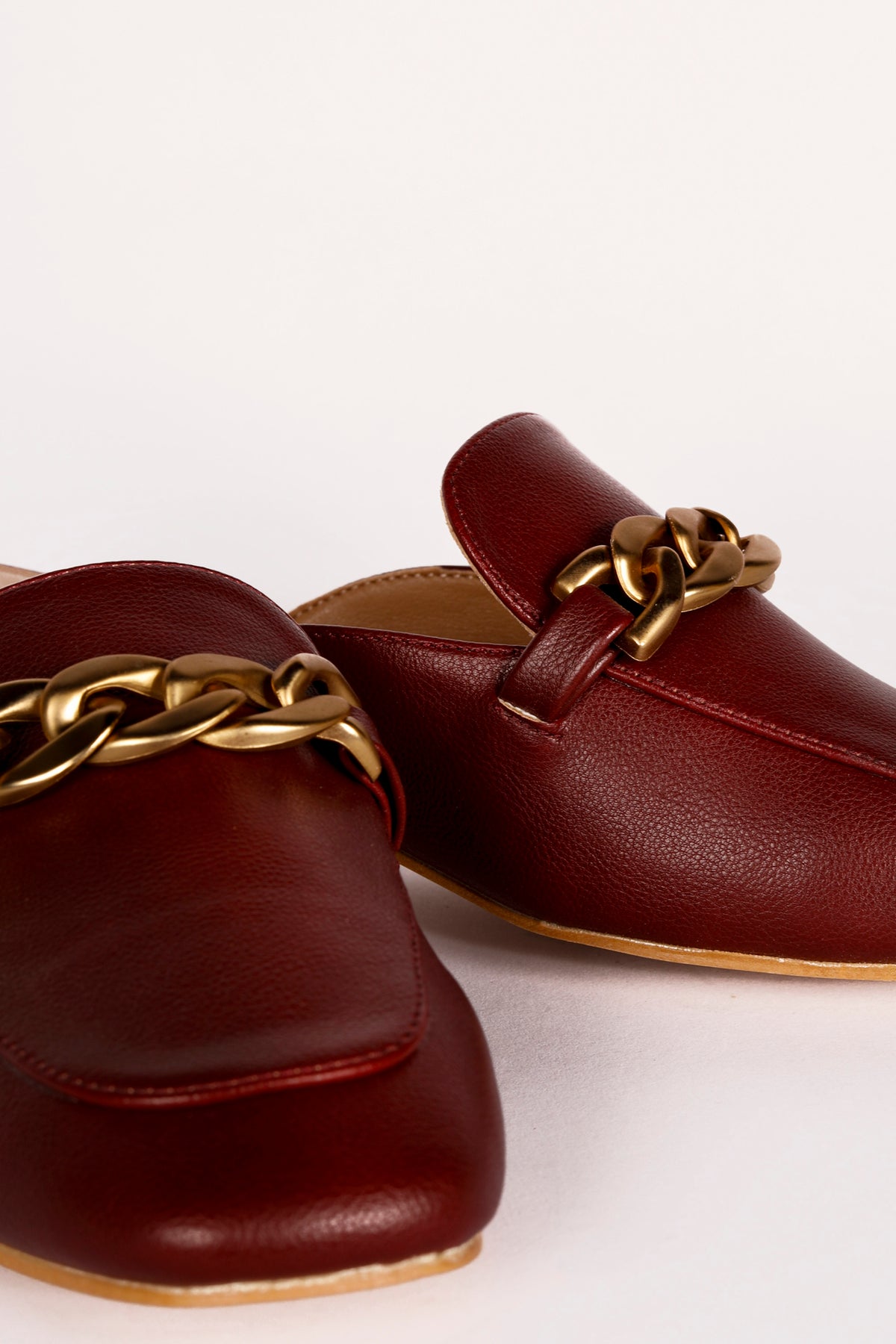 Corky&#39;s Burgundy Keepsake Mules