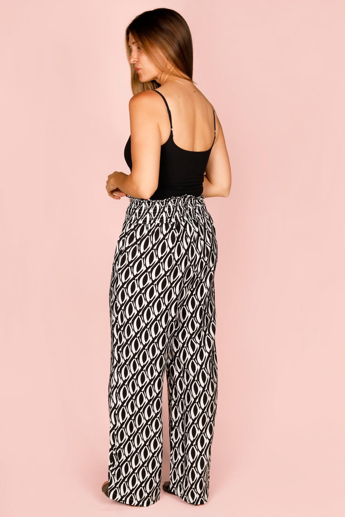 Dinara Black &amp; White Flowy Pant